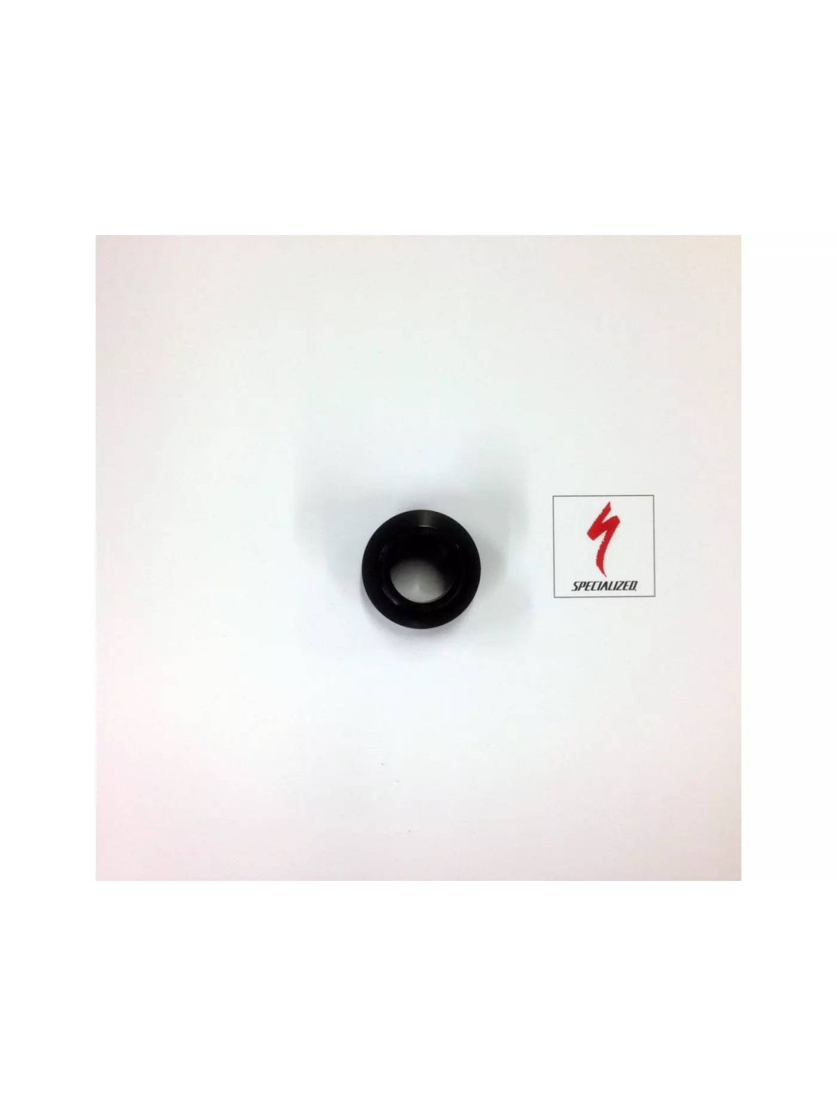 CASQUILLO REDUCTOR RUEDA DELANTERA IZQUIERDO ROVAL CONTROL MY17 PARA FOX 19mm 15X110 o 15X100 --UNIDAD--