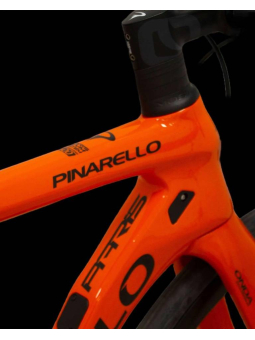 PINARELLO PARIS DISK 105 DB 11v y RACING 900 DB