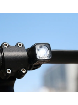 Faro Delantero CatEye Nano F (TL-LD830-F) | 100 Lúmenes | Al-Límite Bicis