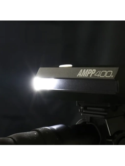 Detalle-luz-lateral-CatEye-AMPP400-seguridad-vial-ciclismo-180-grados