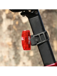 Soporte-tija-aero-luz-CatEye-ViZ150-SP15-accesorios-ciclismo-carretera