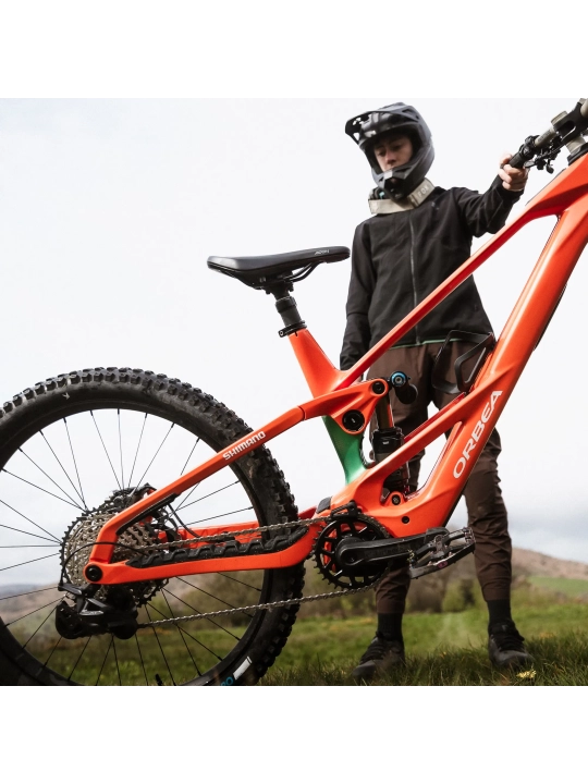 Orbea Wild LT M20 | e-Bike Enduro Carbono DJI Avinox