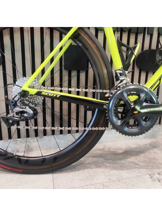 grupo-shimano-ultegra-6800-11v-bielas-52-36t-scott-addict