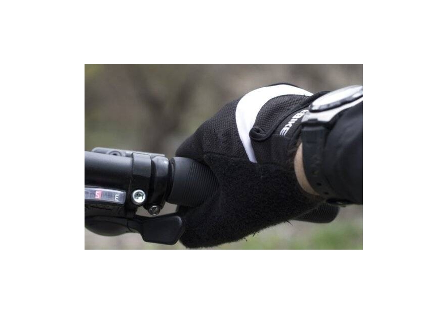 Guante de invierno para la practica del ciclismo en invierno